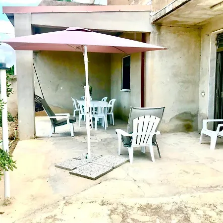 בית נופש Casa Sicilia 01 - 120 Mt Dal Mare *